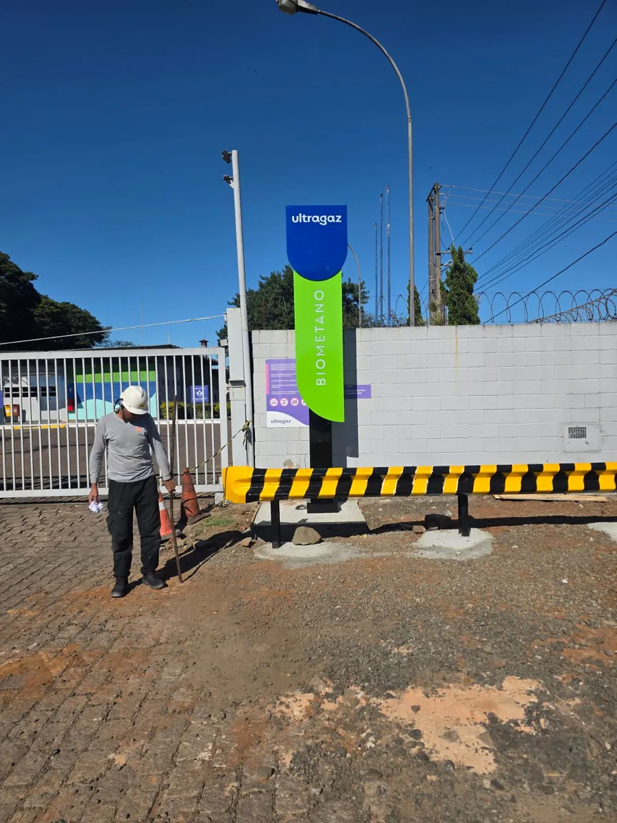 Totem industrial Ultragaz Biometano
